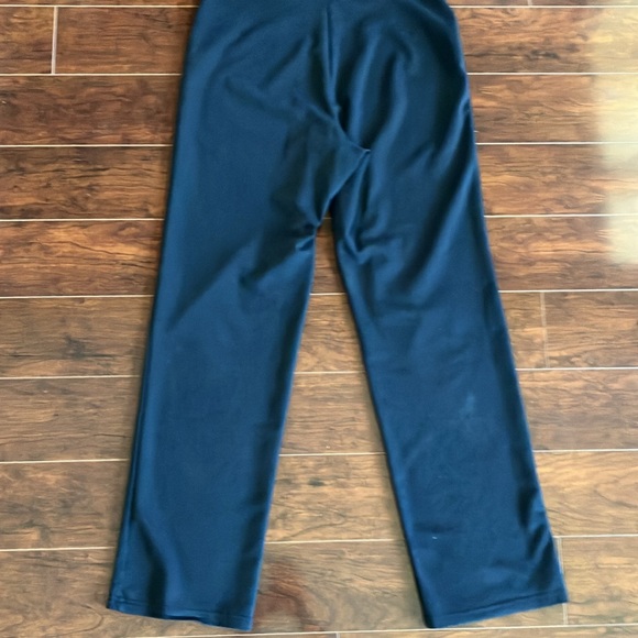 Black high-waisted pant - Picture 3 of 3